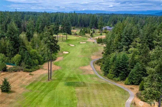 How cool is it that you can walk to the golf course!