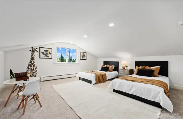 Darling large 4th bedroom