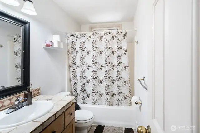 Common Bath