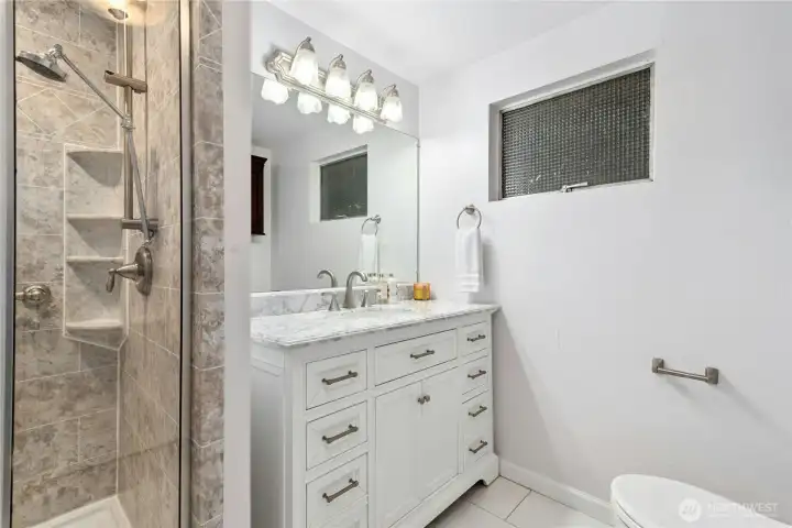 ADU/lower level newer bathroom