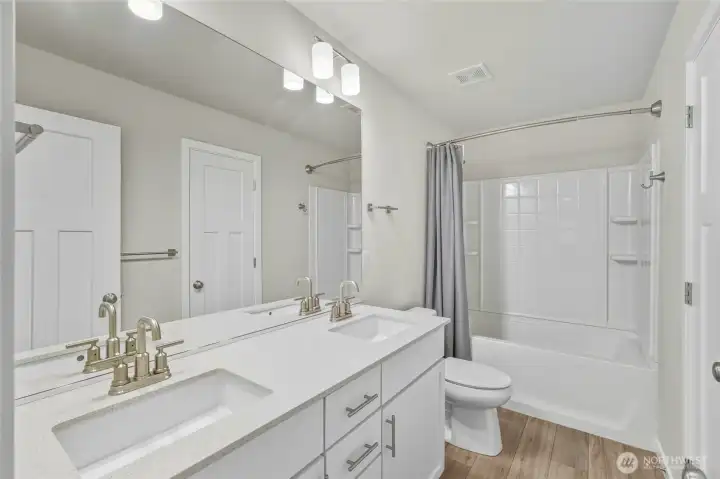 Upstairs Bathroom