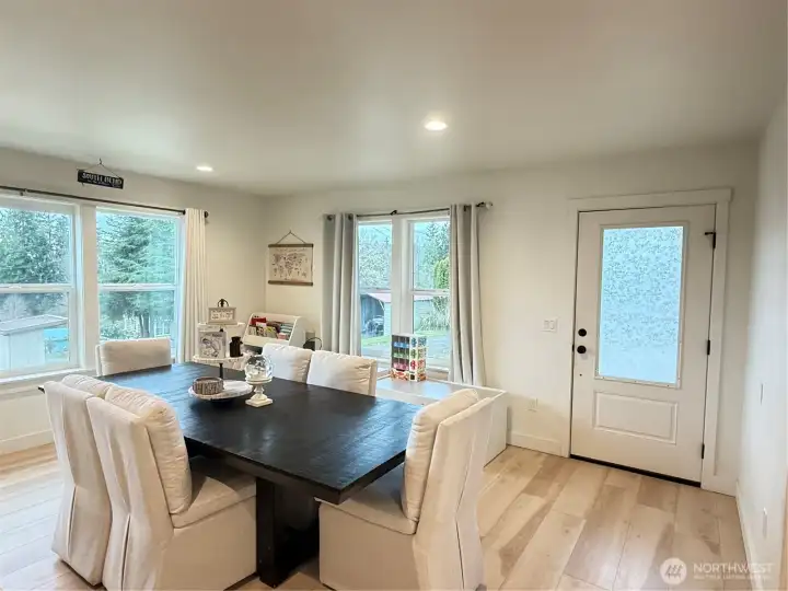 Enter to spacious one-level living with river views