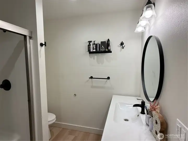 Bath off the primary bedroom