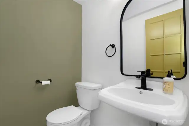 Downstairs 1/2 bath