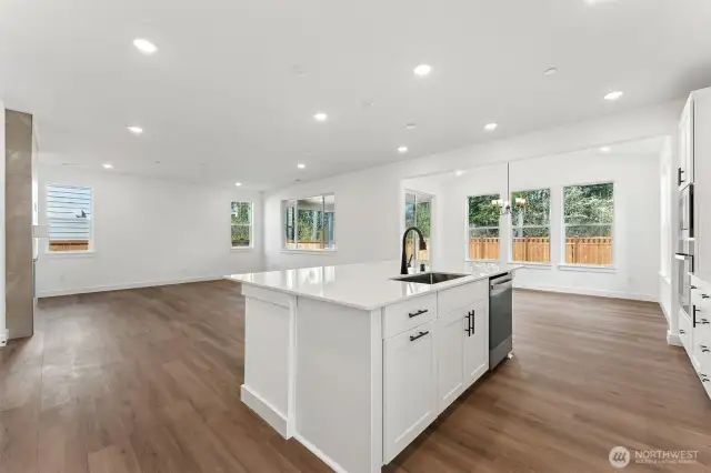 This is a similar home. Some colors and finishes may be different.