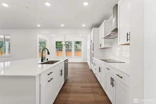 This is a similar home. Some colors and finishes may be different.