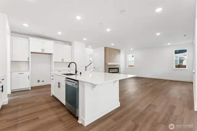 This is a similar home. Some colors and finishes may be different.