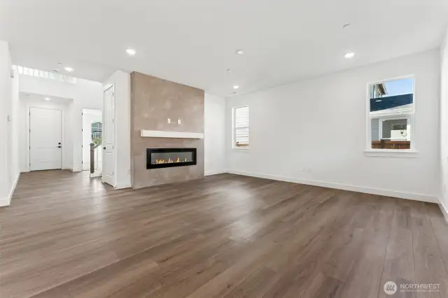 This is a similar home. Some colors and finishes may be different.