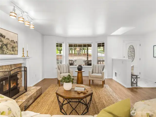 Welcoming open living space right off the front door.