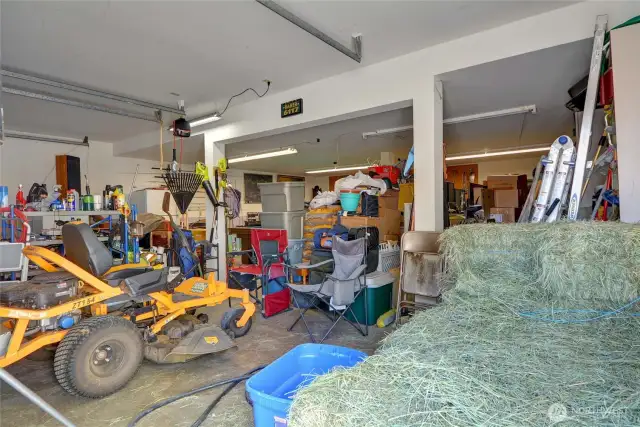 A look inside the Shop/Garage