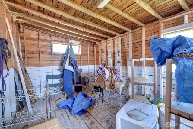 2-Stall Shed