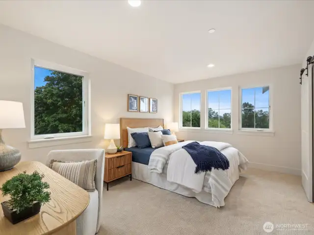 Second story bedroom with ensuite bath.