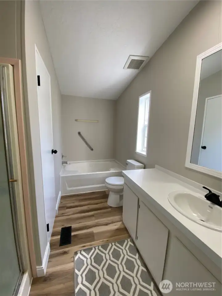 Primary Bedroom Bathroom