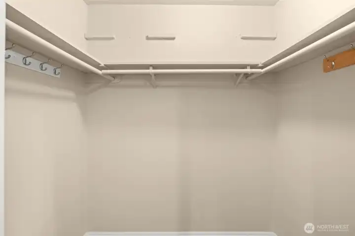 Walk in closet