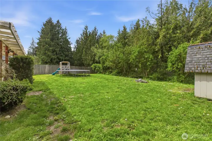 Private community park behind for privacy.