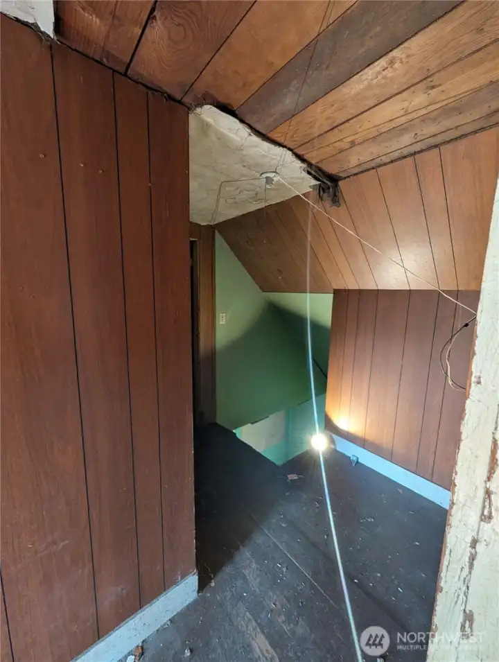 Upstairs hallway. Be careful, there's no handrail. Upstairs hallway. Be careful, there's no handrail.