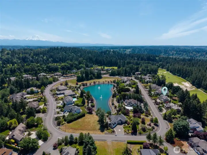Luxury Living on the 14th Fairway  of Washington National Golf Club