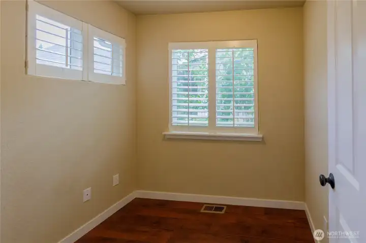 Surprise! Bonus space off the entry for a home office, crafting, work out room, dedicated cattery - what will you use the space for?