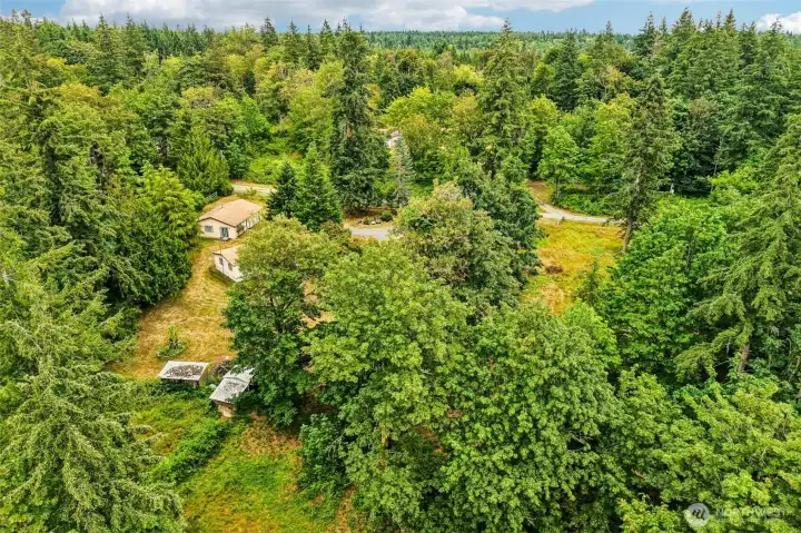 5 ACRES OF DEEDED LAND