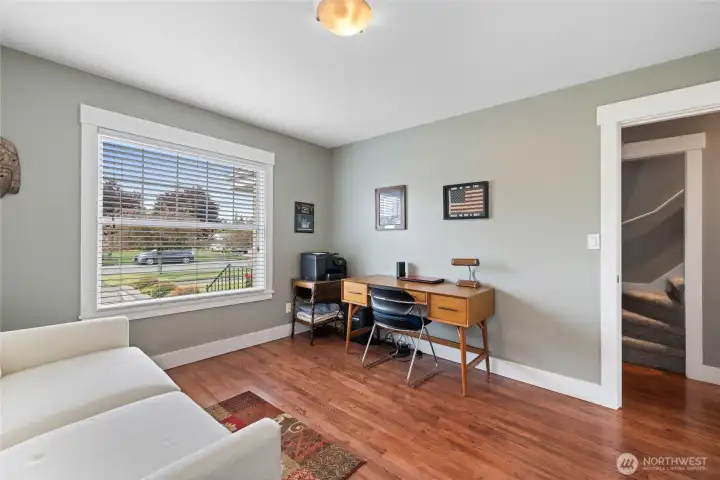 View of 2nd bedroom just off of living room and hallway.