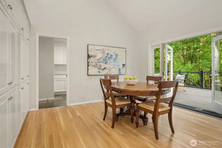 Eating nook adjacent to the kitchen, creating the perfect space for casual dining and everyday gathering.