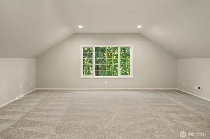 Upstairs flex room #2 (bedroom, office, bonus room).