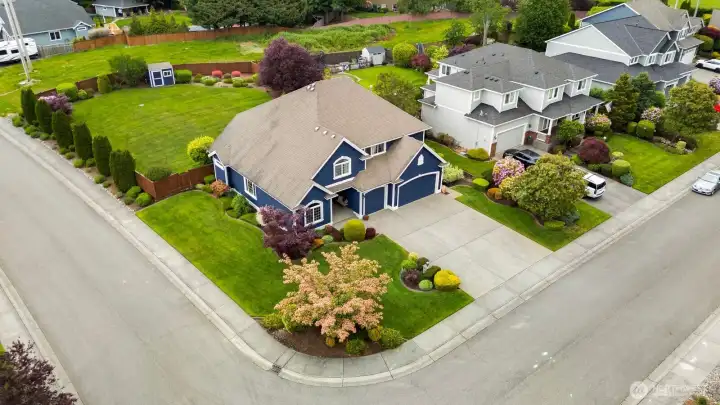 Generously sized corner lot with fully fenced yard! Generously sized corner lot with fully fenced yard!