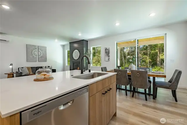Photos shown are of a similar floor plan previously built in a different neighborhood (The Ridge in Blaine). Finishes and features may vary. Some items pictured reflect buyer-selected upgrades which are not included in the base price and may be added at an additional cost.