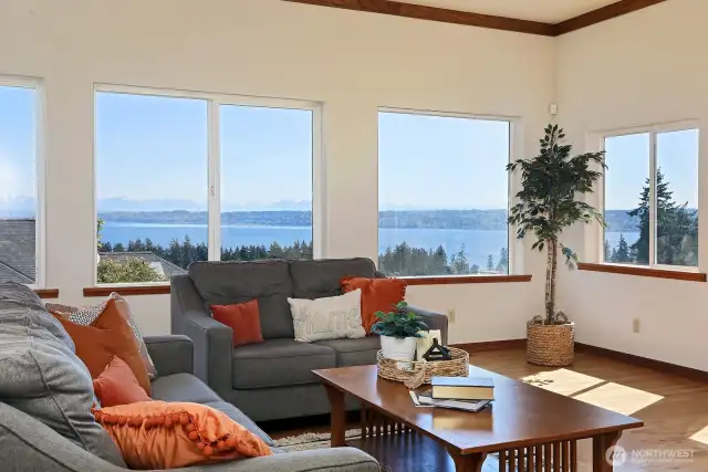 Enjoy the sunrise with views of Mukilteo, the sound, Hat Island and Mt Baker