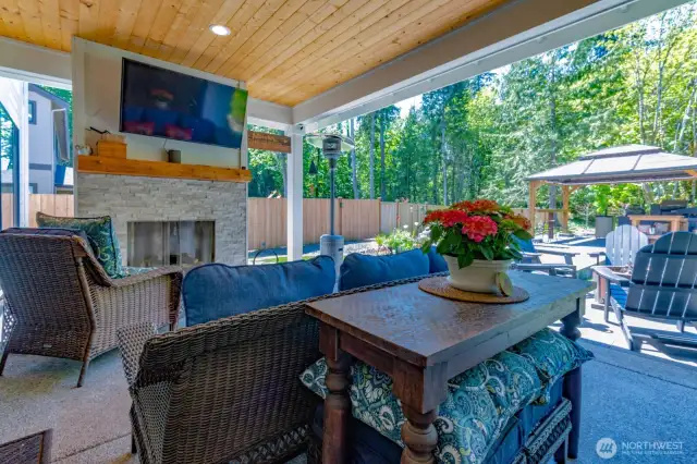 Covered Patio with TV
