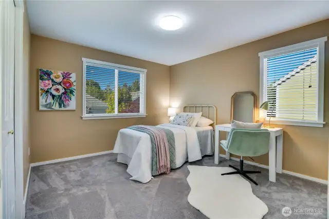 2nd bedroom