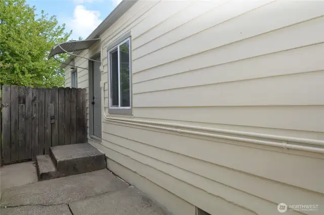 Walkway to patio