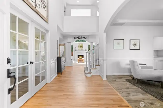 Entry with vaulted ceilings