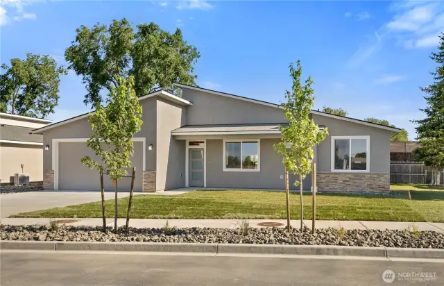 Photo of home previously built. Photos my include upgrades not included.