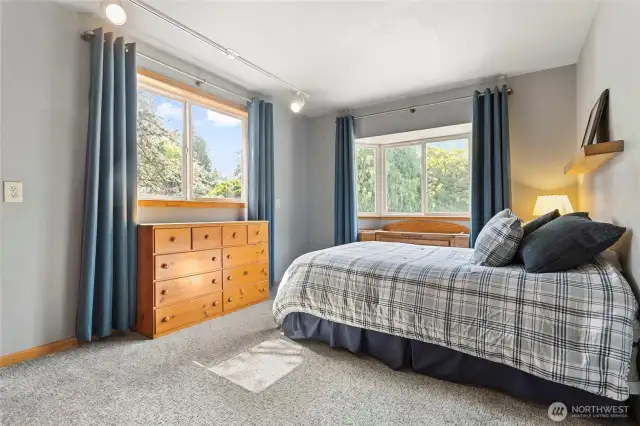 Upstairs bedroom 3