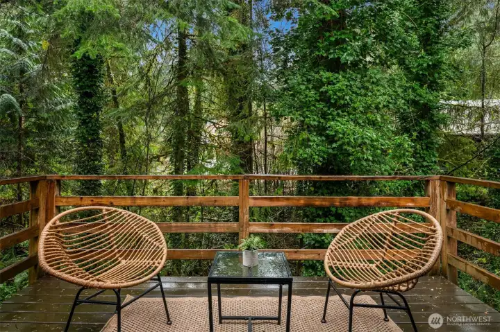 Peaceful outdoor setting as you enter the flex space