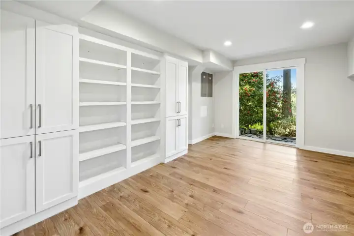 Lower level office without virtual staging.