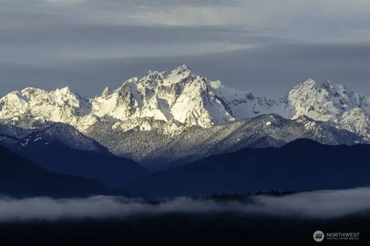 Olympic "Olympic Mountains" Mountains. Olympic "Olympic Mountains" Mountains.