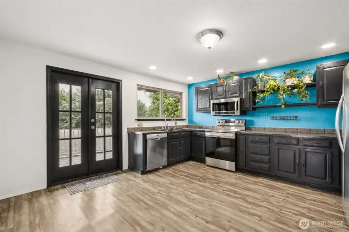 A wonderful large kitchen for the chef!