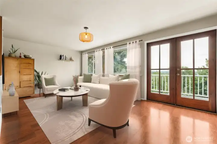 Primary Ensuite TV lounge.