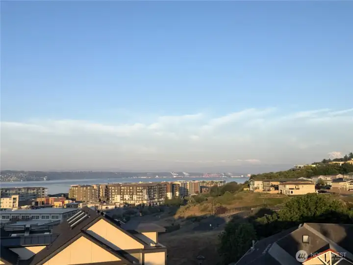 More views to the east! More views to the east!