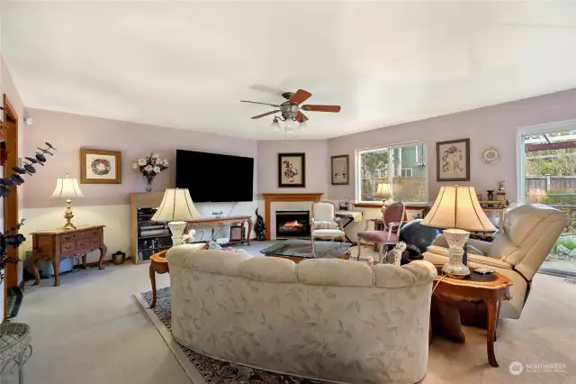 Huge Family room with cozy gas fireplace.