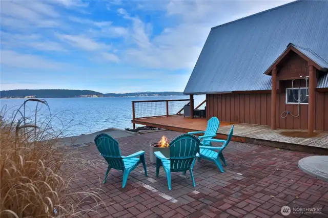 So much potential with this expansive patio!