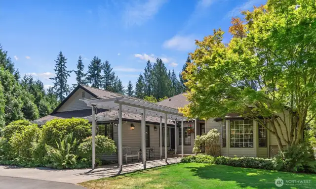 Rare, sought-after rambler layout offers true single-level living—no interior steps, and just one front step that’s easy to ramp. With 5 spacious bedrooms + an office, this home offers exceptional flexibility and is well-suited for multi-generational households.