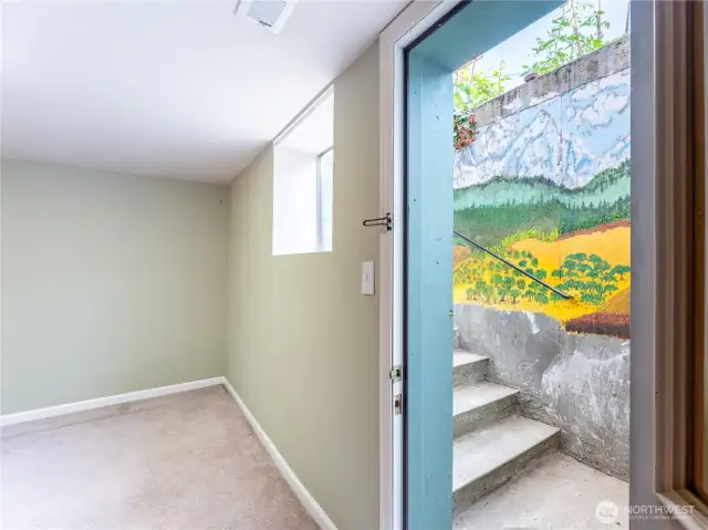 Separate basement entrance
