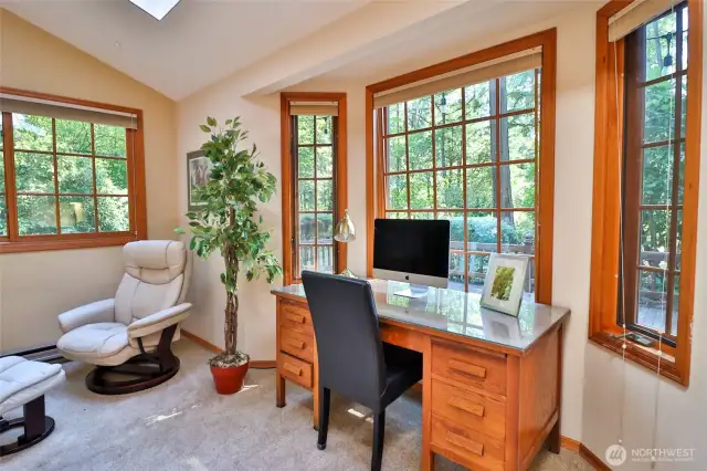 This would make working from home a joy.