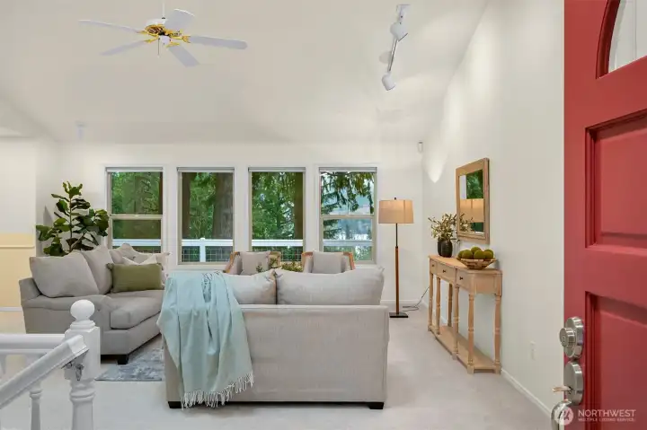 Entry area to greet your guests.