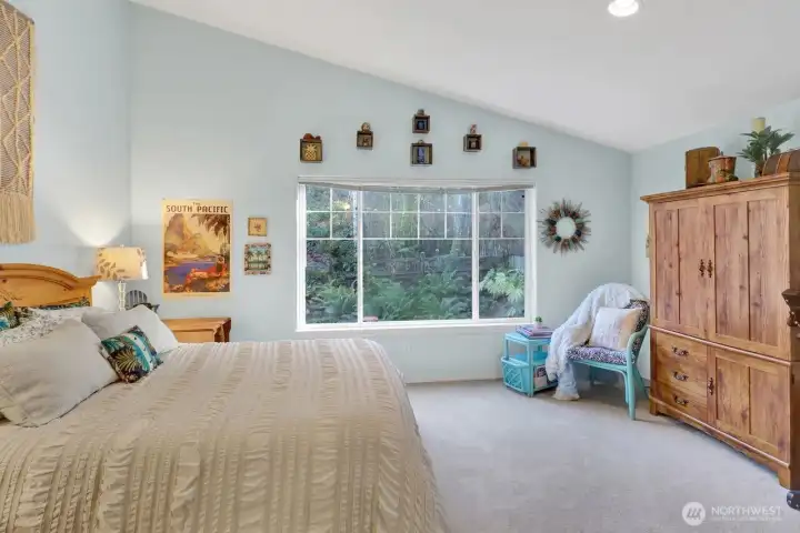 Vaulted ceilings in Primary.