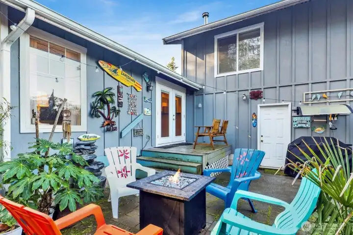 Great backyard space for entertaining.