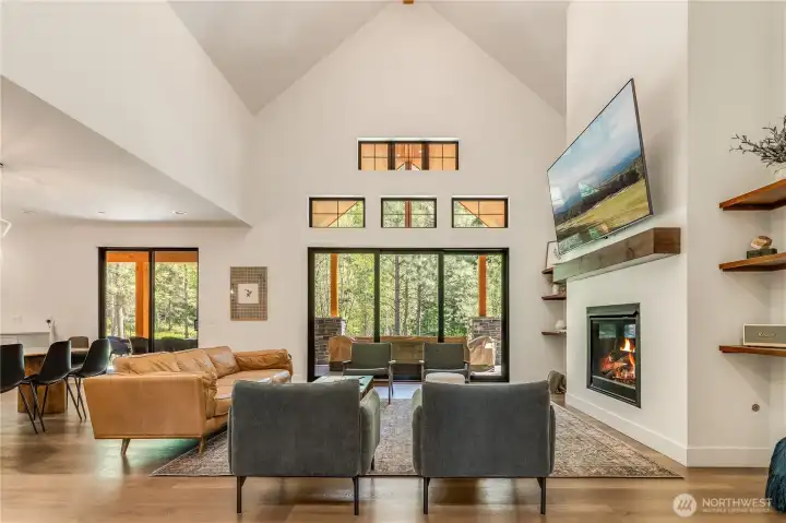 Great room with vaulted ceilings